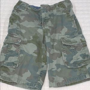 EUC Cat and Jack camo boys shorts size 10